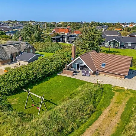 Just 500 Meters From Both The Sea And The Town, Lovely, Well-maintained Is Situated