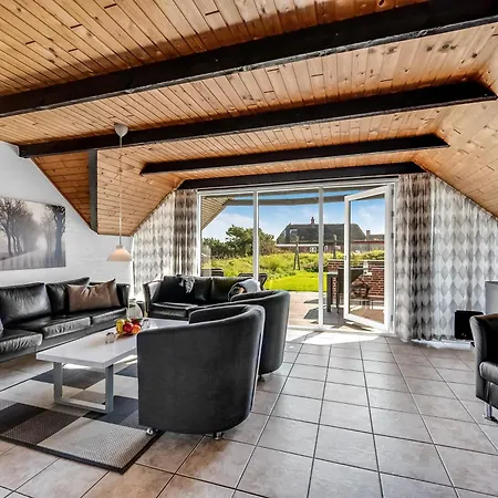 Hébergement de vacances Just 500 Meters From Both The Sea And The Town, Lovely, Well-maintained Is Situated Ringkøbing